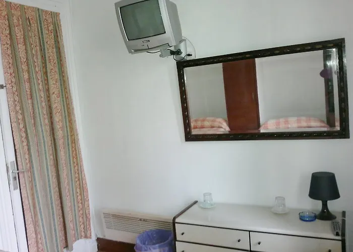 Martinez Гостьовий будинок *