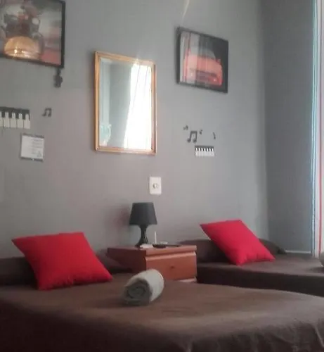 Martinez Гостьовий будинок Більбао